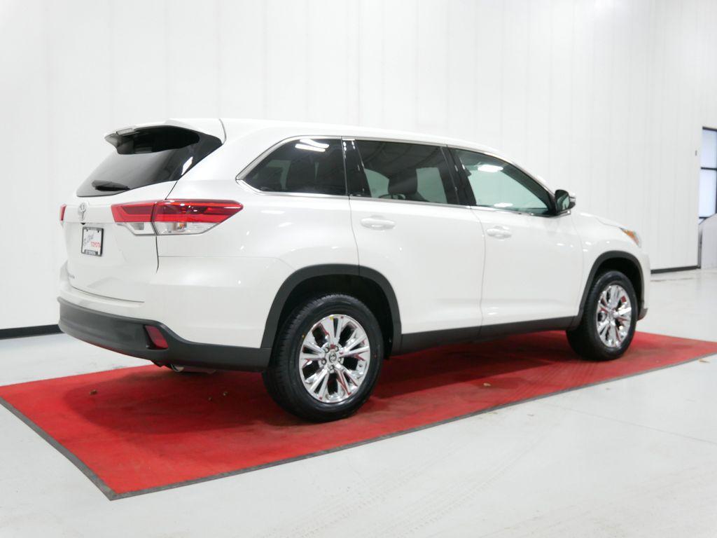 used 2019 Toyota Highlander car, priced at $24,991