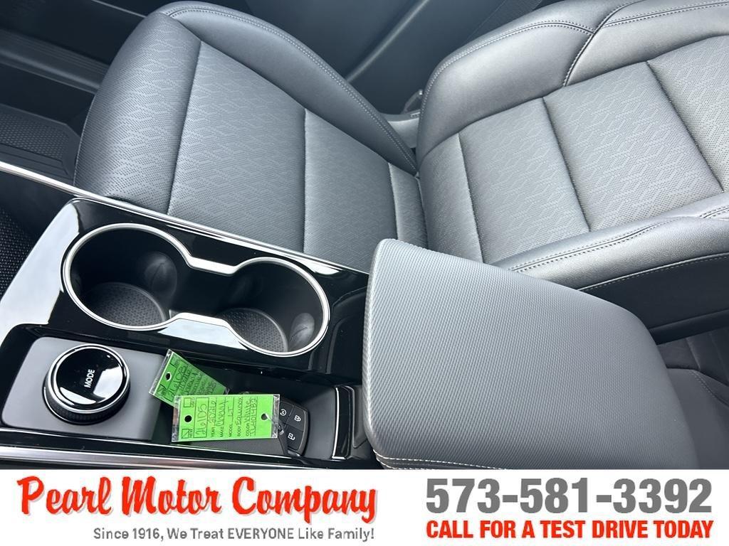 new 2026 Chevrolet Equinox car, priced at $31,205