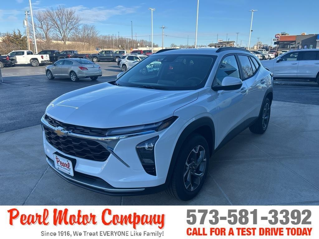 new 2026 Chevrolet Trax car, priced at $25,280