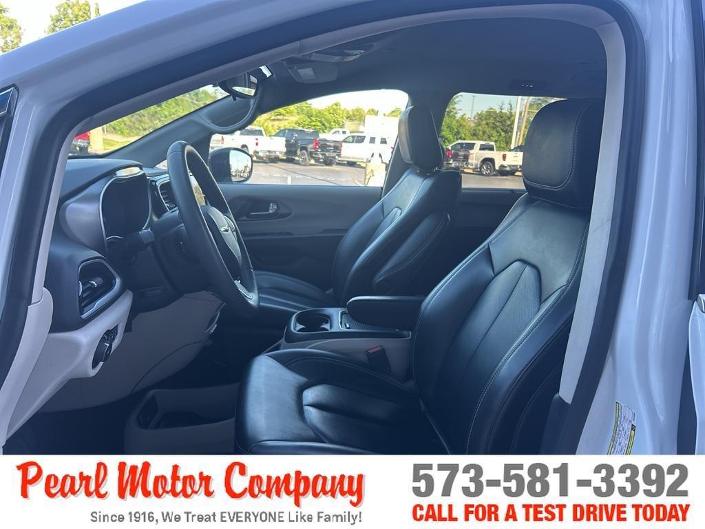used 2024 Chrysler Pacifica car, priced at $27,950