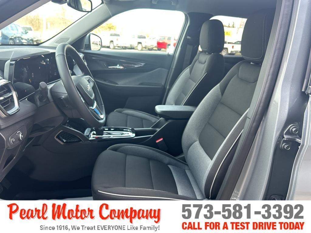 new 2026 Chevrolet TrailBlazer car, priced at $28,135