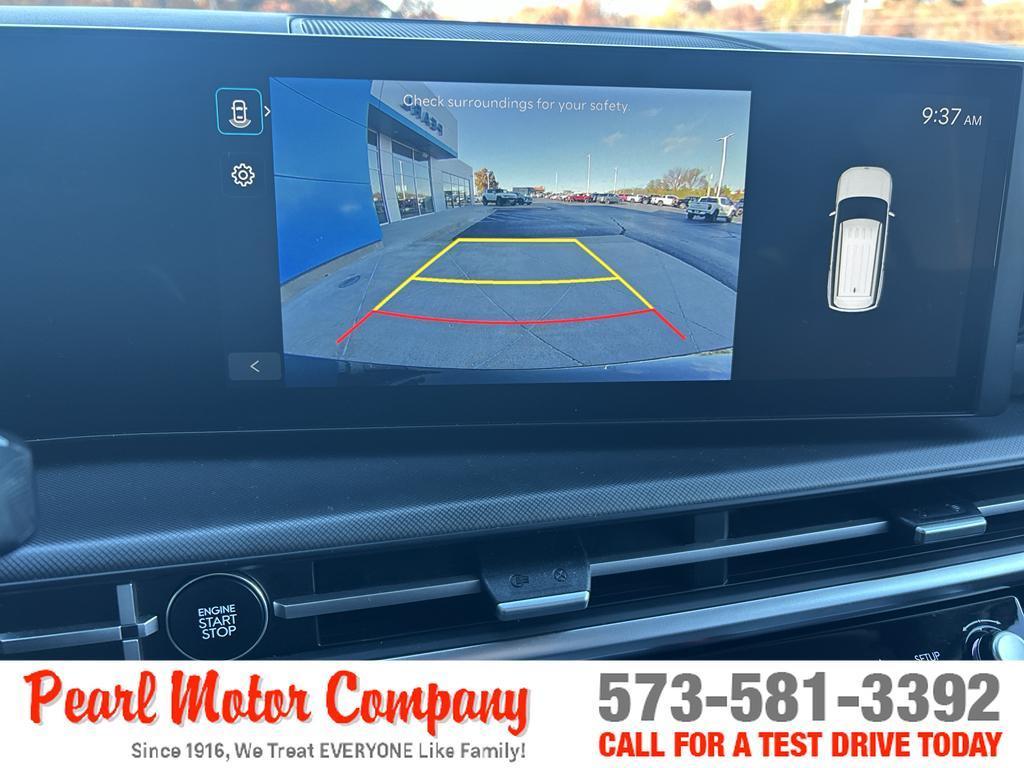 used 2025 Hyundai Santa Fe car, priced at $31,950