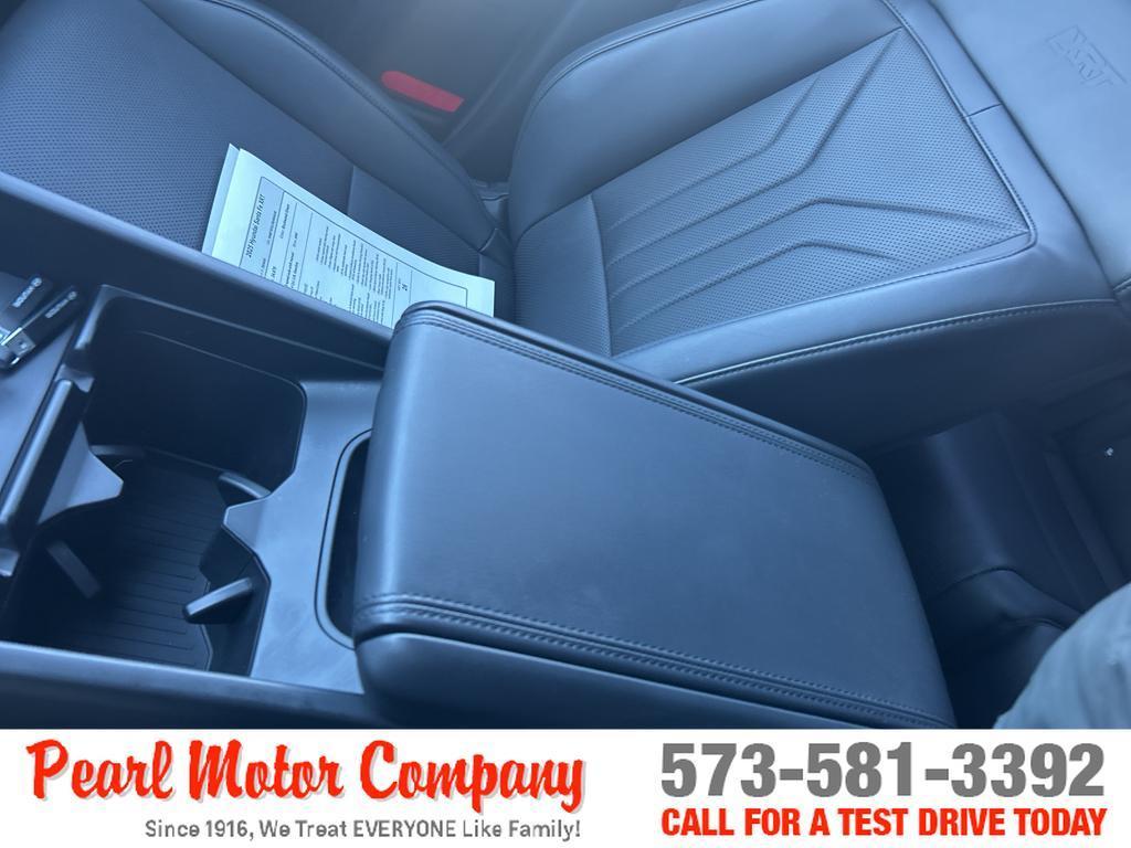 used 2025 Hyundai Santa Fe car, priced at $31,950