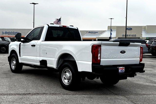 new 2025 Ford F-350 car, priced at $38,660