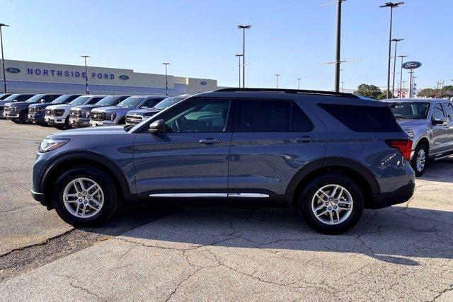 new 2025 Ford Explorer car, priced at $39,665