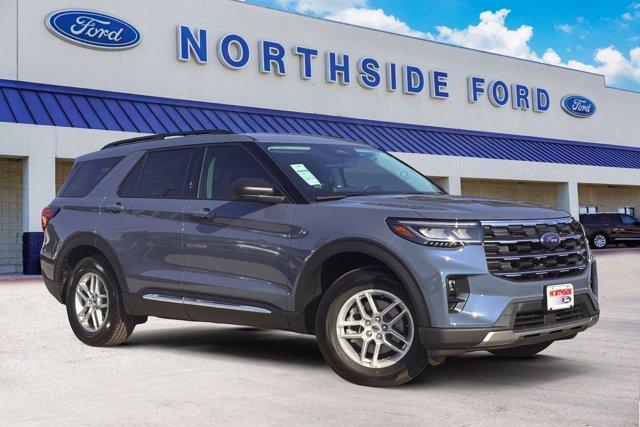 new 2025 Ford Explorer car, priced at $39,665