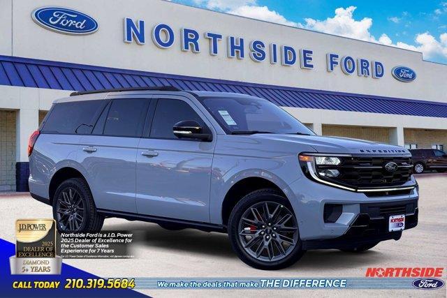 new 2025 Ford Expedition car, priced at $80,335