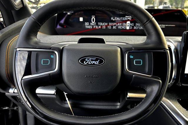 new 2025 Ford Expedition car, priced at $79,220