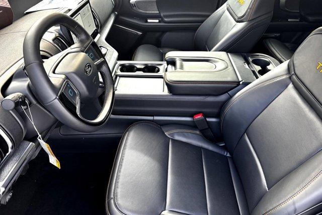 new 2025 Ford Expedition car, priced at $79,220