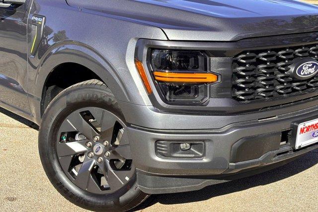 new 2025 Ford F-150 car, priced at $39,080