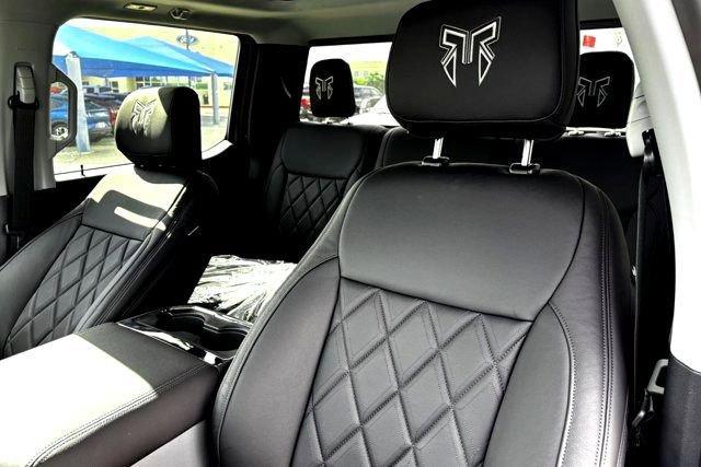 new 2025 Ford F-250 car, priced at $96,109