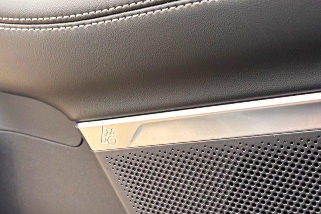 new 2025 Ford Expedition car, priced at $83,375