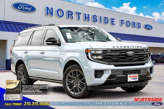 new 2025 Ford Expedition car, priced at $82,725