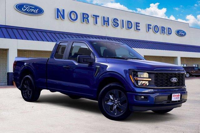 new 2025 Ford F-150 car, priced at $39,015