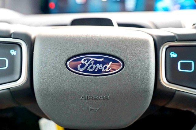 new 2025 Ford Expedition car, priced at $64,445