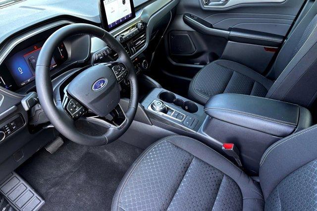 new 2025 Ford Escape car, priced at $25,190