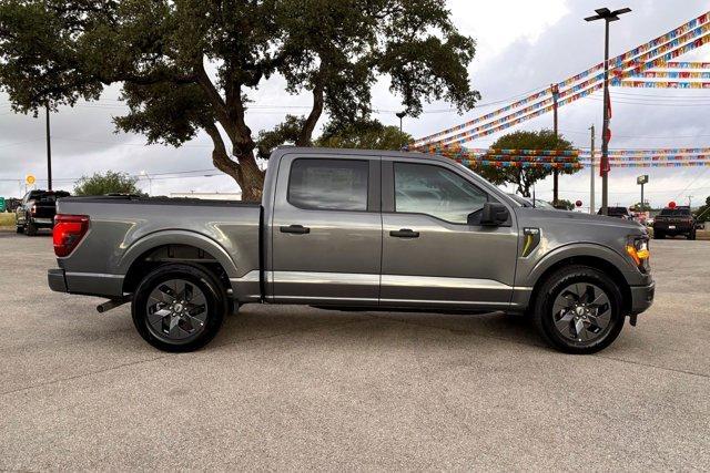 new 2025 Ford F-150 car, priced at $40,650