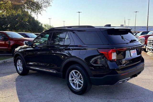 new 2025 Ford Explorer car, priced at $38,715