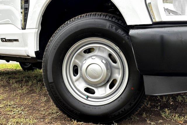 new 2025 Ford F-250 car, priced at $48,545