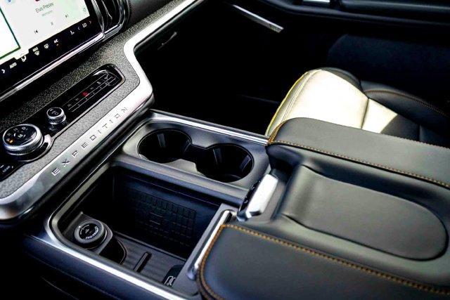 new 2025 Ford Expedition car, priced at $78,855