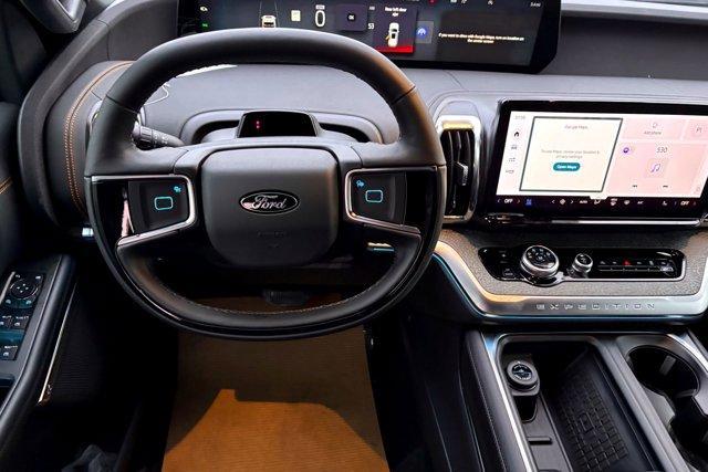 new 2025 Ford Expedition car, priced at $81,330