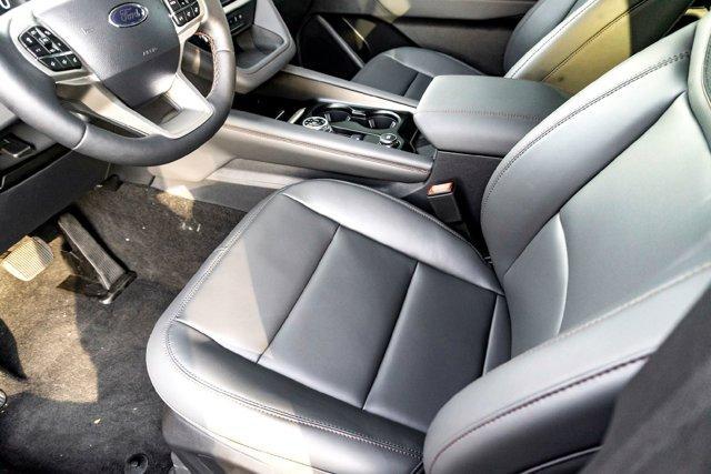 new 2025 Ford Explorer car, priced at $32,465