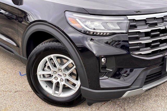 new 2026 Ford Explorer car, priced at $44,675