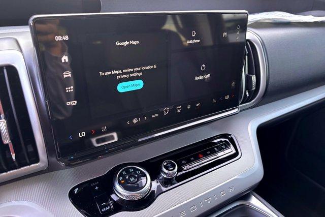 new 2025 Ford Expedition car, priced at $67,190