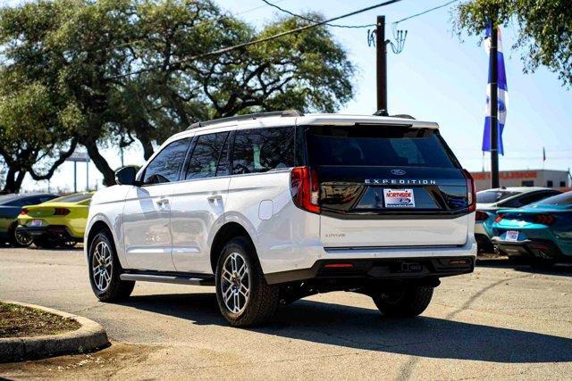 new 2025 Ford Expedition car, priced at $67,845