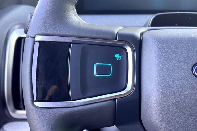 new 2025 Ford Expedition car, priced at $65,915