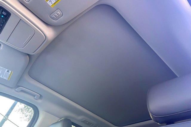 new 2025 Ford Expedition car, priced at $65,915