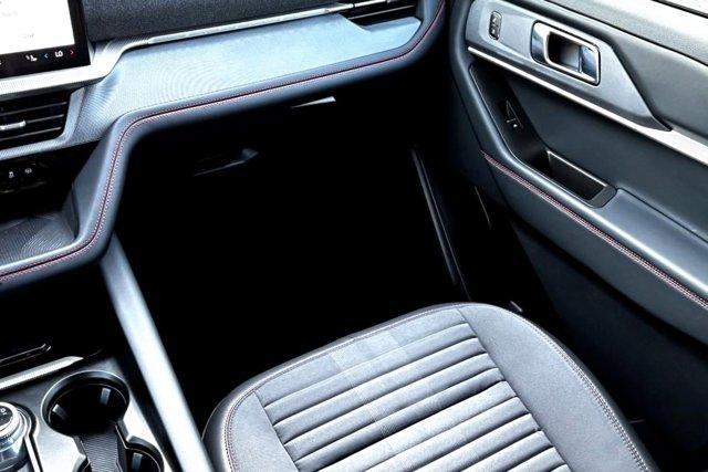 new 2025 Ford Explorer car, priced at $37,850