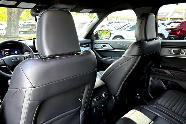 new 2025 Ford Explorer car, priced at $37,850