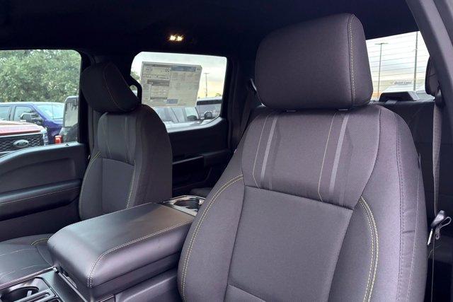 new 2025 Ford F-150 car, priced at $44,070