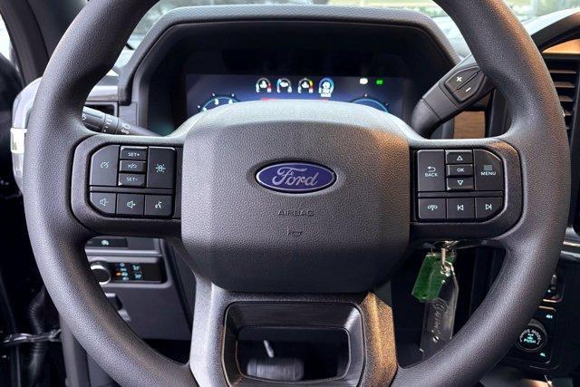 new 2025 Ford F-150 car, priced at $44,070
