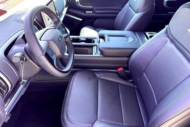 new 2025 Ford Expedition car, priced at $76,905