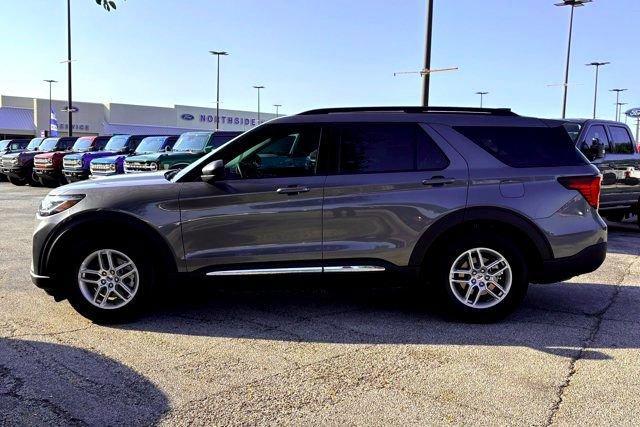 new 2025 Ford Explorer car, priced at $40,170