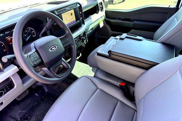 new 2025 Ford F-450 car, priced at $83,665
