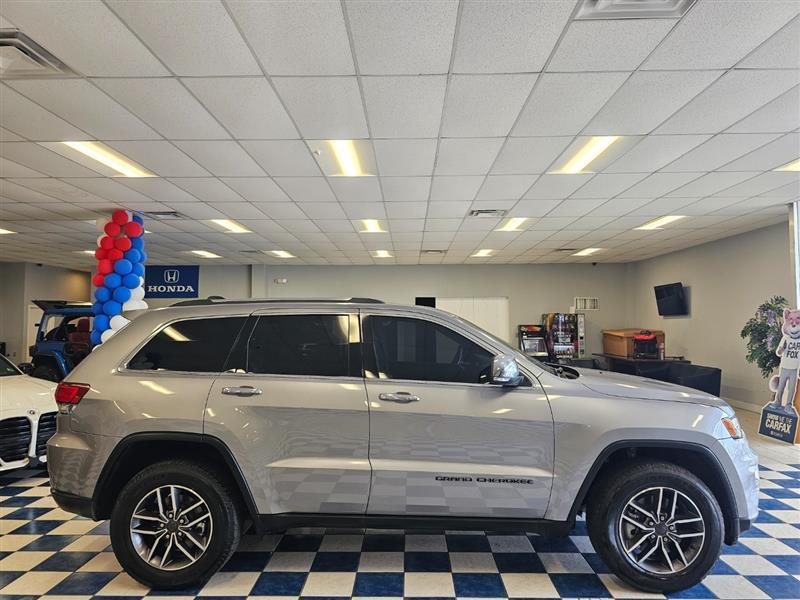 used 2021 Jeep Grand Cherokee car, priced at $19,795
