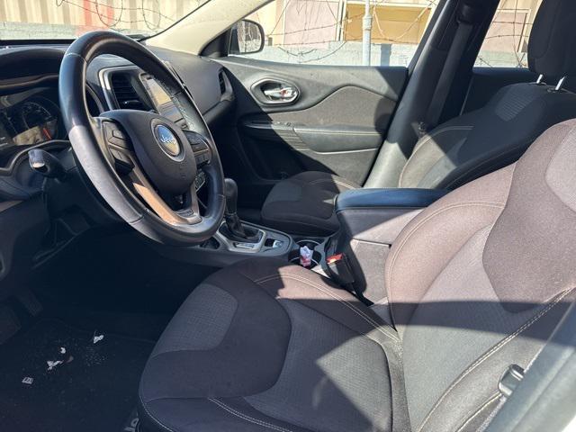 used 2016 Jeep Cherokee car, priced at $11,888