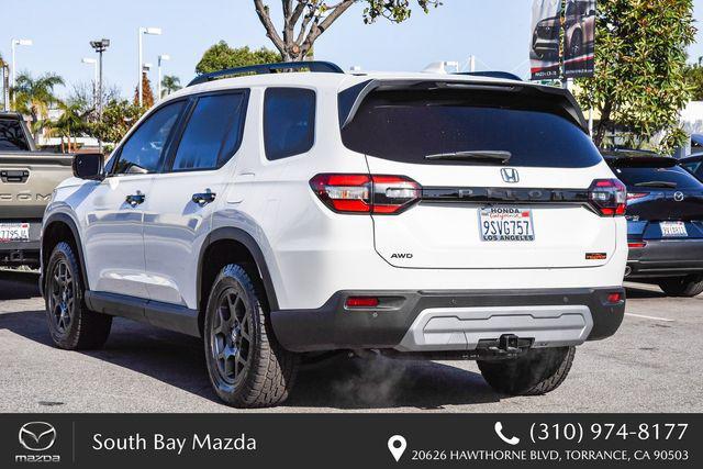 used 2025 Honda Pilot car, priced at $42,588
