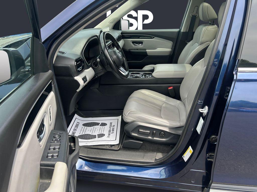 used 2023 Honda Pilot car, priced at $31,131