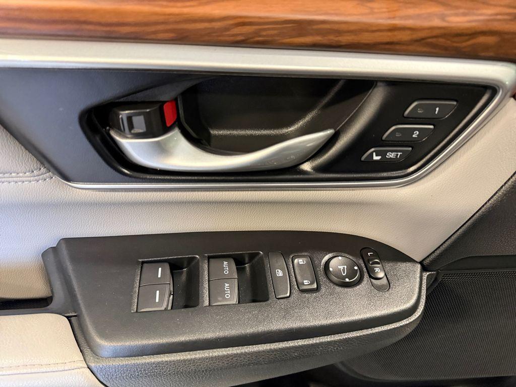 used 2022 Honda CR-V car, priced at $29,577