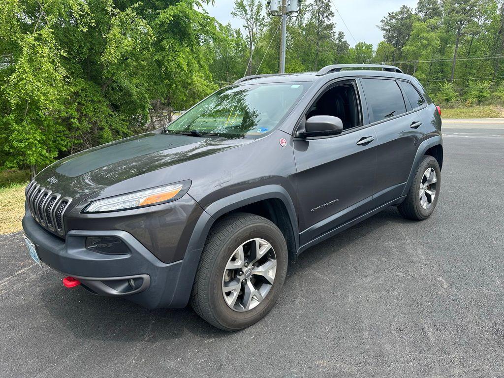 used 2017 Jeep Cherokee car, priced at $12,977
