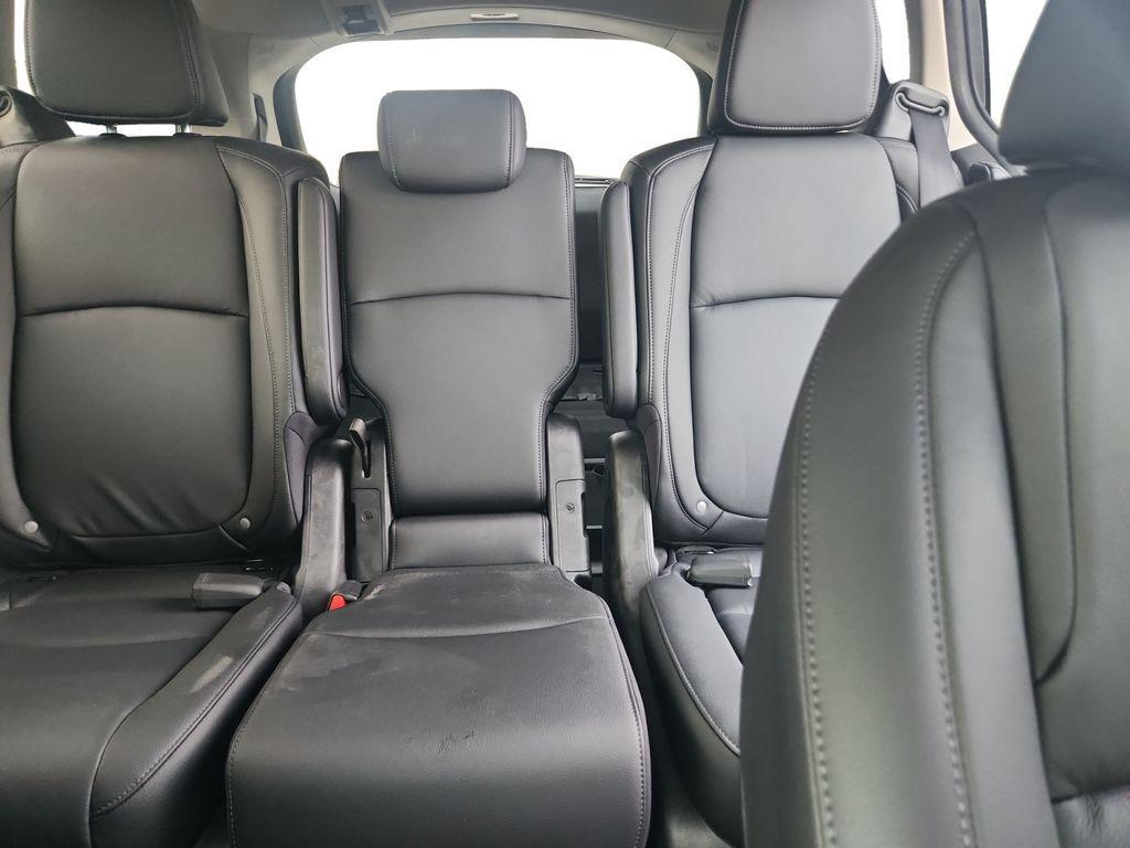 used 2025 Honda Odyssey car, priced at $40,833