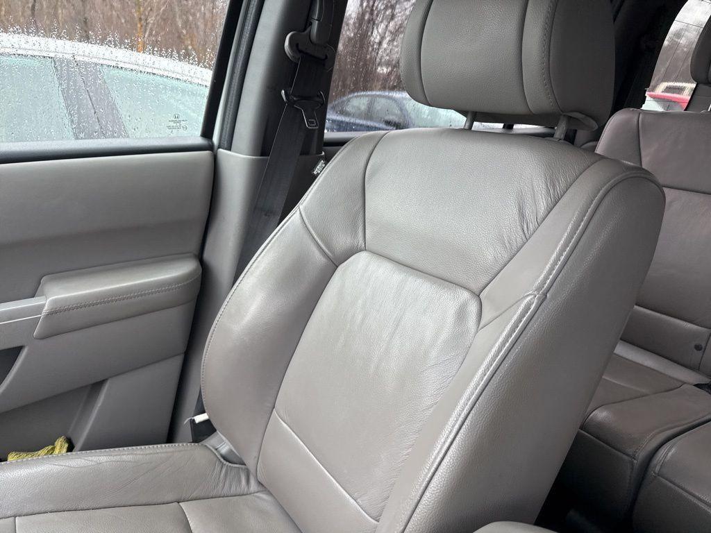 used 2014 Honda Pilot car, priced at $9,977