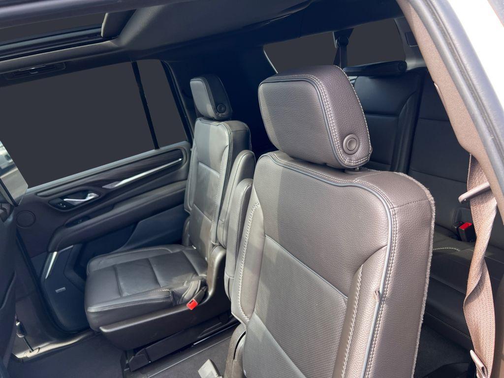 used 2021 GMC Yukon XL car, priced at $53,377