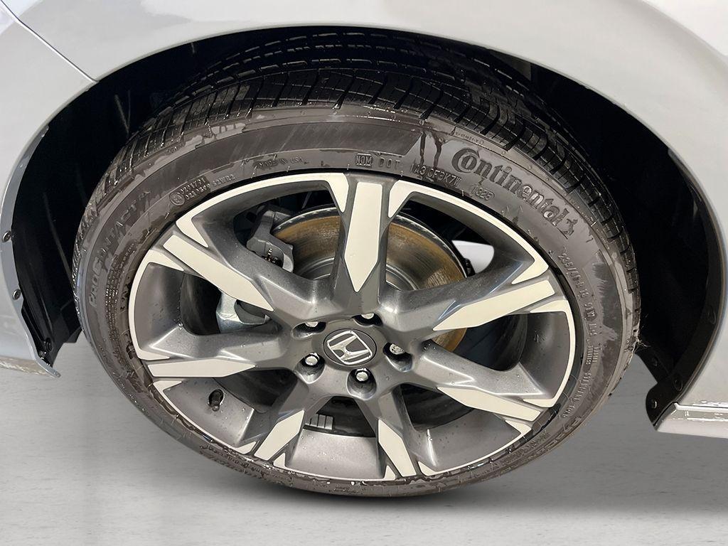 new 2026 Honda Civic Hybrid car, priced at $33,590