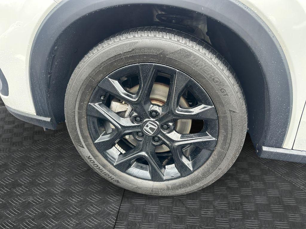 used 2025 Honda HR-V car, priced at $25,477