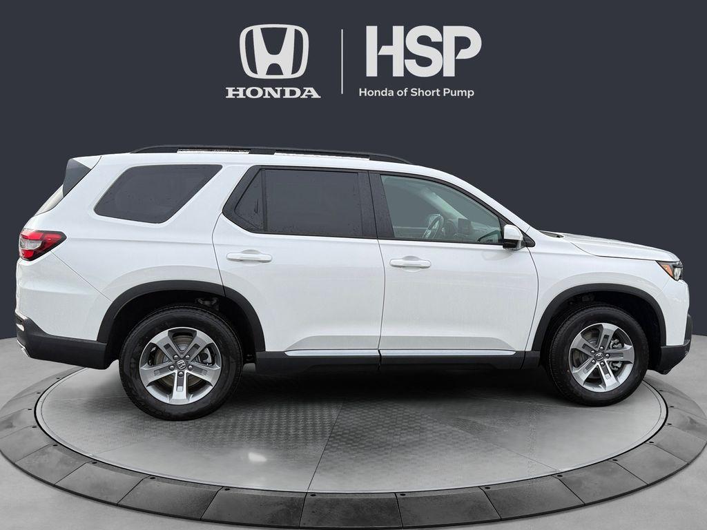 new 2026 Honda Pilot car, priced at $48,545